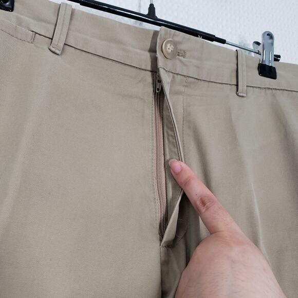 GAP Chino Khaki Pants 36x27 Mens Brown Straight Leg Relaxed Flat Front Cotton - Picture 16 of 16